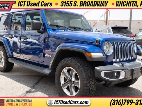 Used 2018 Jeep Wrangler Unlimited Sahara AWD/4WD image 6