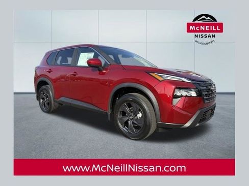 New 2026 Nissan Rogue SV AWD/4WD image 1