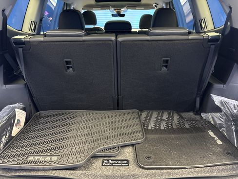 Used 2026 Volkswagen Atlas SEL Premium R-Line image 30