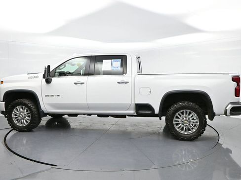 Used 2022 Chevrolet Silverado 2500 High Country AWD/4WD image 4