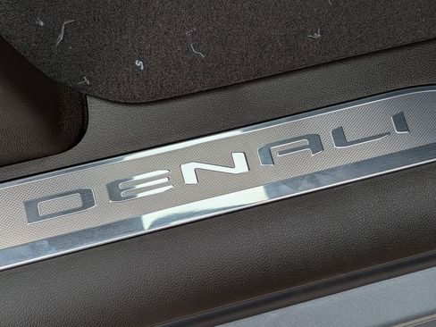 New 2026 GMC Sierra 1500 Denali w/ Denali Reserve Package AWD/4WD image 27