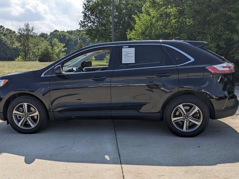 Certified 2023 Ford Edge SEL w/ Convenience Package AWD/4WD image 6