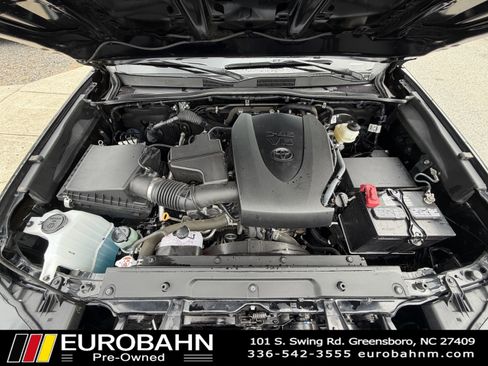 Used 2023 Toyota Tacoma Limited w/ Nightshade Package AWD/4WD image 32