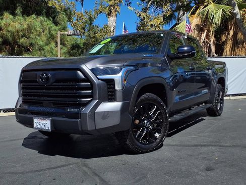 Certified 2025 Toyota Tundra Limited AWD/4WD image 40