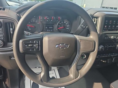 Used 2023 Chevrolet Silverado 1500 Custom Trail Boss AWD/4WD image 14