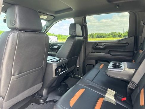 Used 2025 GMC Sierra 1500 AT4 AWD/4WD image 26