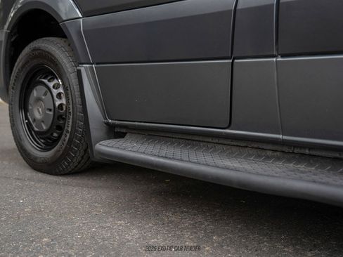 Used 2017 Mercedes-Benz Sprinter 3500 image 84