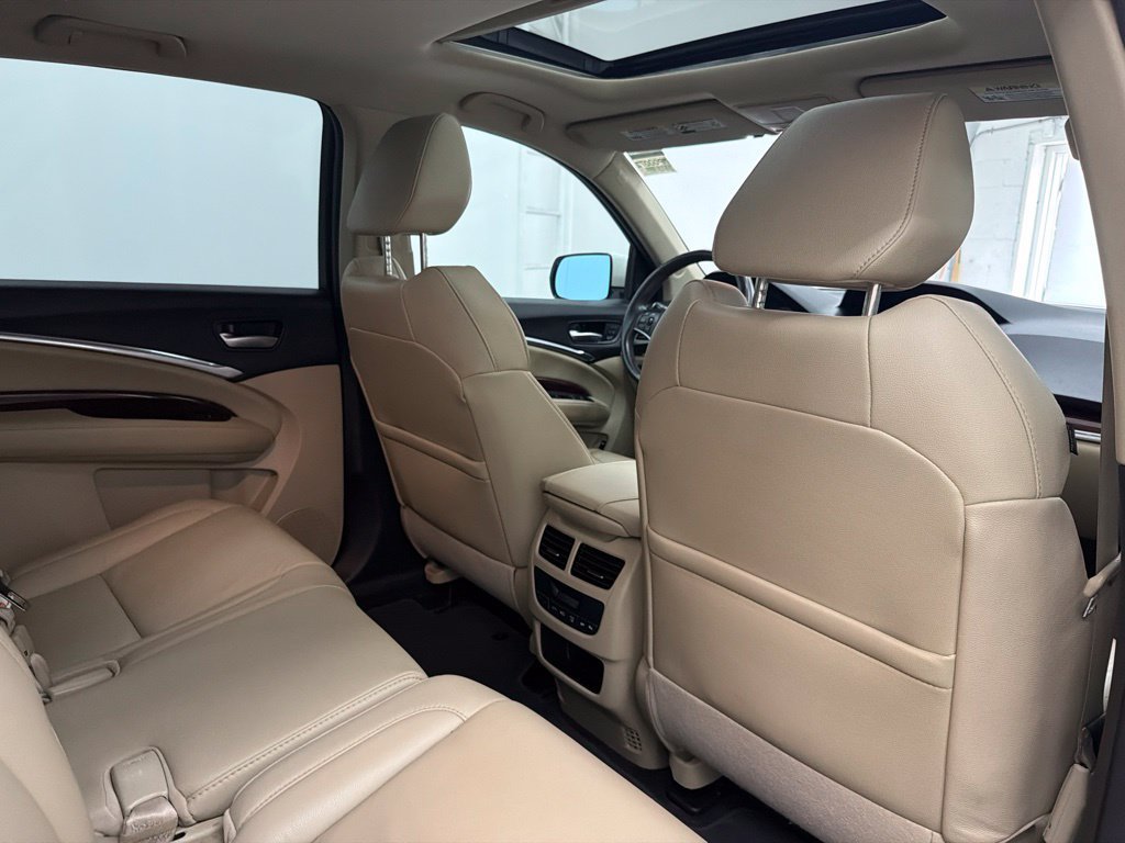 Used 2016 Acura MDX w/ Technology Package FWD image 29