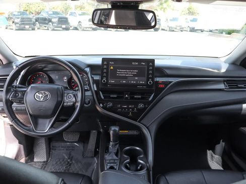 Used 2021 Toyota Camry XSE FWD image 28
