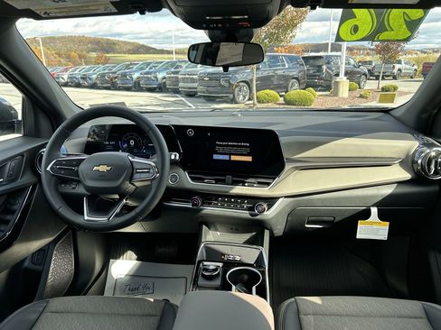 New 2026 Chevrolet Equinox LT image 16
