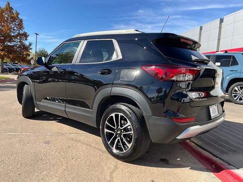 Used 2025 Chevrolet TrailBlazer LT image 8