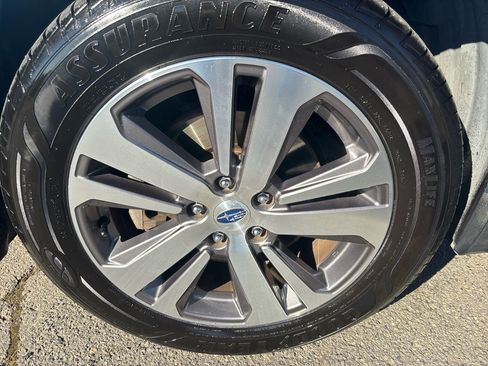 Used 2018 Subaru Outback 2.5i Limited w/ 50th Anniversary Edition image 36