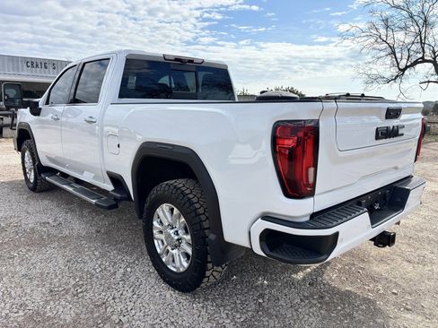 Used 2020 GMC Sierra 2500 Denali w/ Denali Ultimate Package image 3