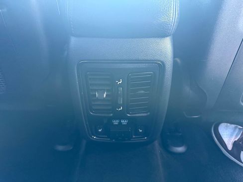 Used 2015 Jeep Grand Cherokee Summit w/ Platinum Series Group image 31