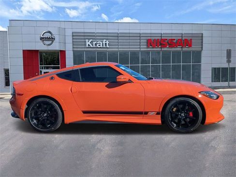New 2024 Nissan Z Performance w/ Heritage Edition image 2