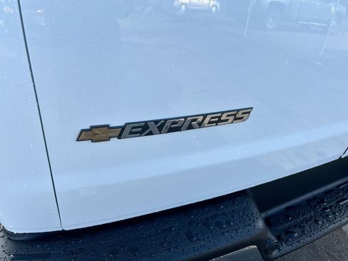 New 2025 Chevrolet Express 2500 w/ Driver Convenience Package RWD image 26
