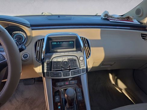 Used 2011 Buick LaCrosse CXS image 11