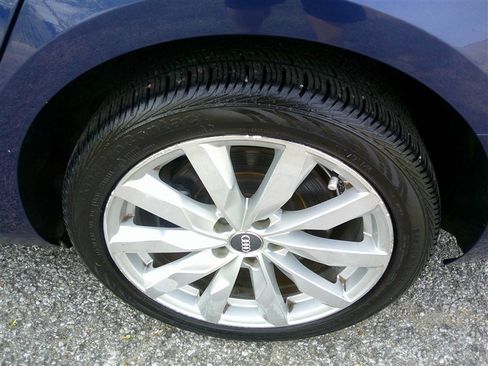 Used 2017 Audi A4 2.0T Premium w/ Convenience Package image 22