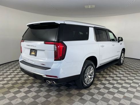 New 2026 GMC Yukon XL Denali w/ Advanced Technology Package image 20