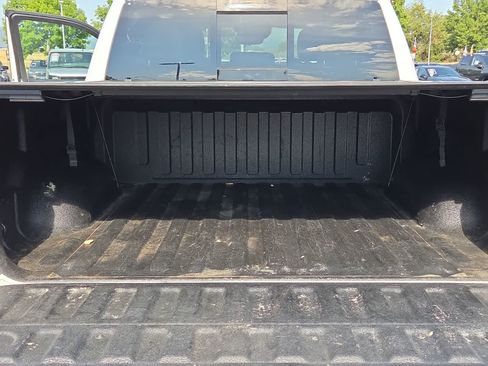 Used 2022 RAM 1500 Laramie AWD/4WD image 27