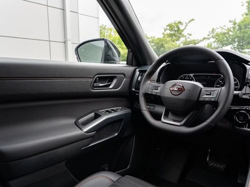 New 2026 Nissan Pathfinder Rock Creek AWD/4WD image 11