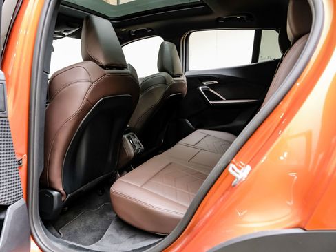 Used 2025 BMW X2 xDrive28i image 40