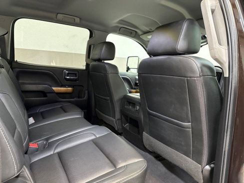 Used 2019 Chevrolet Silverado 3500 LTZ w/ Duramax Plus Package image 64