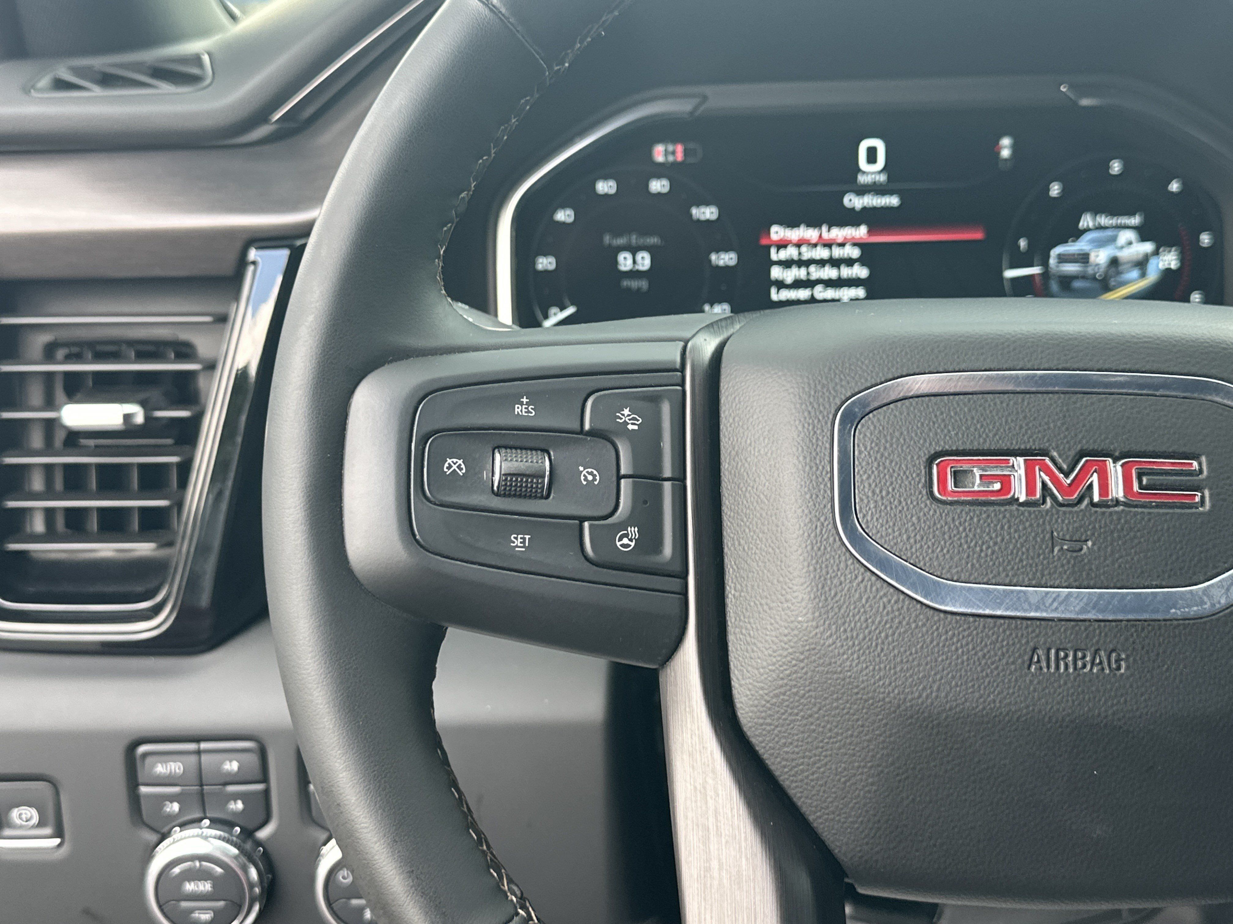 Used 2025 GMC Sierra 2500 AT4 AWD/4WD image 28