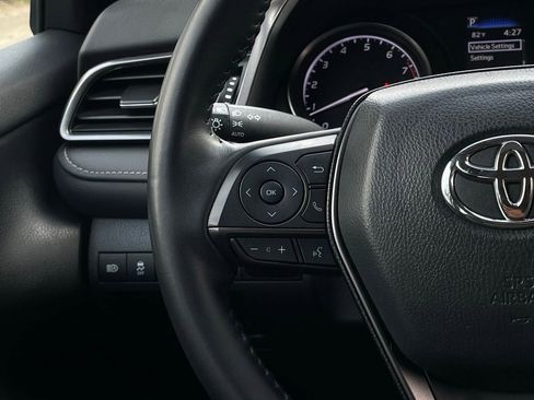 Used 2024 Toyota Camry SE image 13