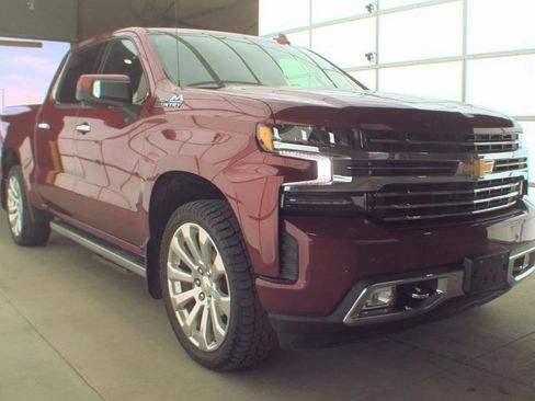 Used 2019 Chevrolet Silverado 1500 High Country w/ Technology Package AWD/4WD image 1