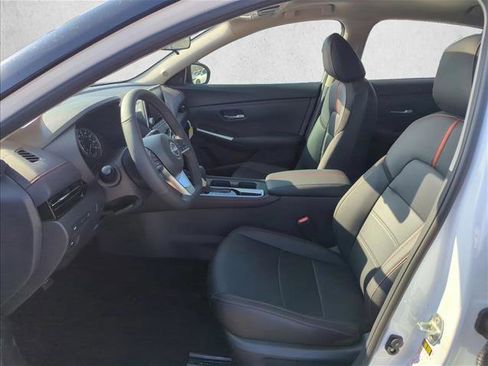 New 2025 Nissan Sentra SR w/ SR Premium Package FWD image 13