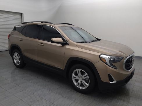 Used 2018 GMC Terrain SLE w/ Driver Convenience Package image 11