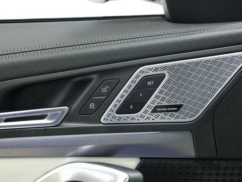 Used 2024 BMW X2 M35i w/ Premium Package image 32