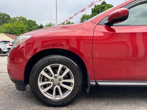Used 2015 Nissan Pathfinder S FWD image 10