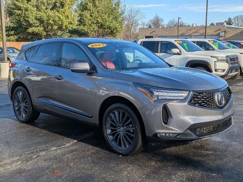 Used 2023 Acura RDX A-Spec image 3