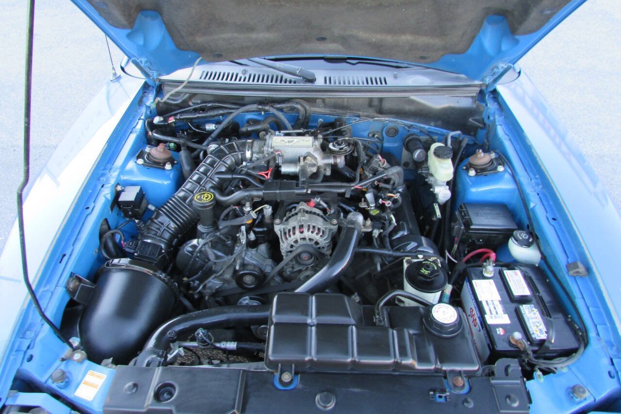 Used 2000 Ford Mustang GT RWD image 22