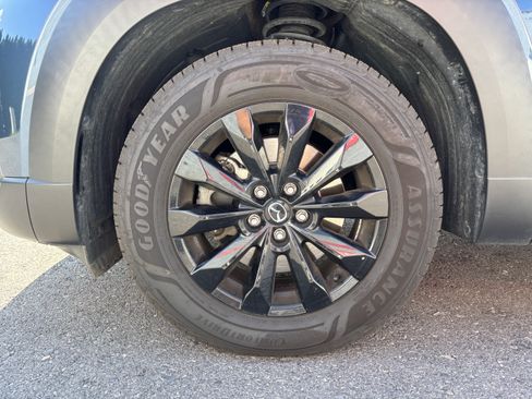 Used 2025 MAZDA CX-50 AWD 2.5 S w/ Preferred Package image 11