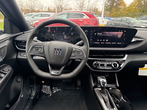 New 2026 Buick Envista Sport Touring image 11