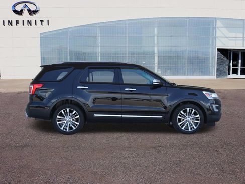 Used 2017 Ford Explorer Platinum AWD/4WD image 59