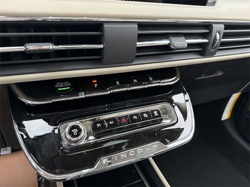 New 2026 Lincoln Corsair Reserve image 20