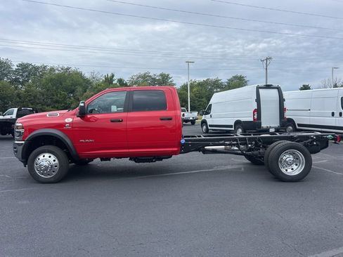 New 2026 RAM 5500 Tradesman image 4