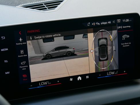 Used 2026 BMW 228i w/ Technology Package image 14