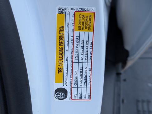 Used 2024 Chevrolet Silverado EV W/T image 34