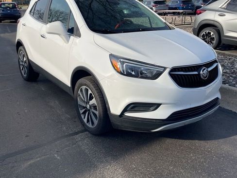 Used 2021 Buick Encore Preferred w/ Safety Package image 4