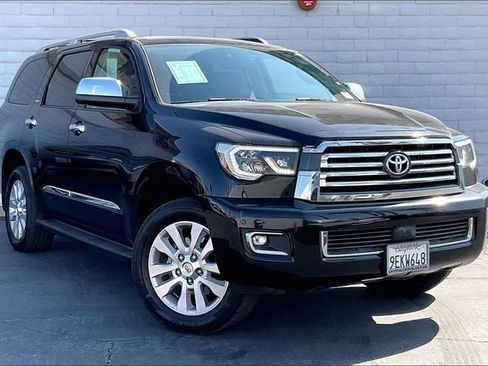 Used 2019 Toyota Sequoia Platinum AWD/4WD image 12