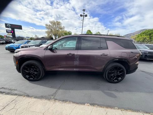 Used 2024 Chevrolet Traverse RS AWD/4WD image 7