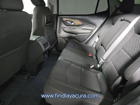 Used 2021 GMC Terrain SLE w/ Elevation Edition image 11