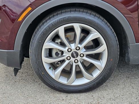 Used 2018 Lincoln MKC Select w/ Select Plus Package image 9