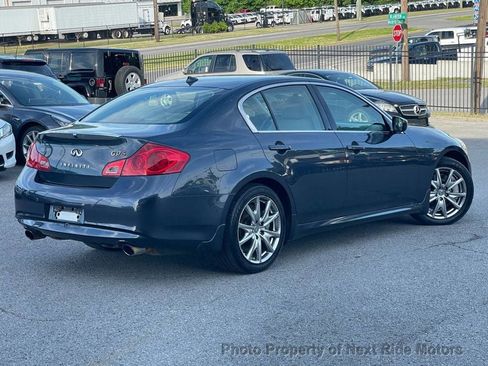 Used 2012 INFINITI G37 Journey w/ Premium Pkg RWD image 2