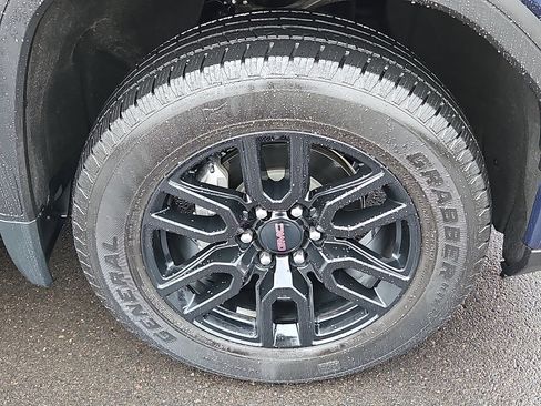 Certified 2023 GMC Sierra 1500 Pro w/ Graphite Edition image 8